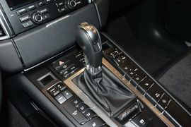 2016款保时捷Macan