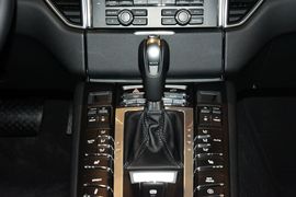 2016款保时捷Macan