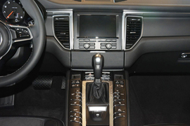 2016款保时捷Macan