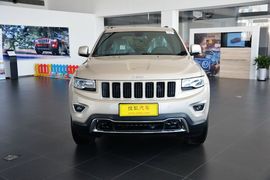2015款Jeep大切诺基3.0L舒享导航版