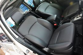 2015款斯巴鲁森林人2.5i自动精英版