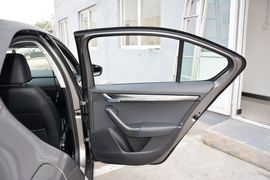 2016款斯柯达明锐1.6L自动创行版