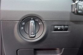 2016款斯柯达明锐1.6L自动创行版