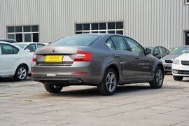 2016款斯柯达明锐1.6L自动创行版