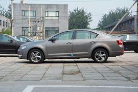 2016款斯柯达明锐1.6L自动创行版