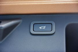 2016款路虎发现神行2.0T