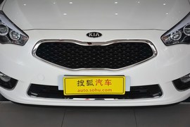 2013款起亚凯尊2.4L商务天窗版