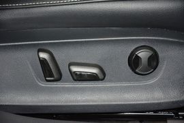 2016款大众帕萨特330TSI
