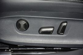 2016款大众帕萨特330TSI
