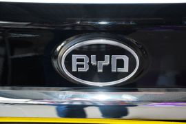 2015款比亚迪速锐1.5L手动舒适型