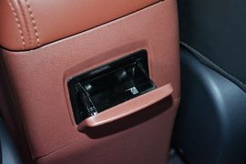 2015款比亚迪速锐1.5L手动舒适型
