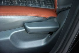 2015款比亚迪速锐1.5L手动舒适型