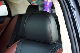 2015款比亚迪速锐1.5L手动舒适型