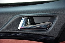 2015款比亚迪速锐1.5L手动舒适型