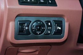 2015款比亚迪速锐1.5L手动舒适型