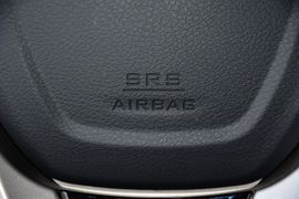 2015款比亚迪速锐1.5L手动舒适型