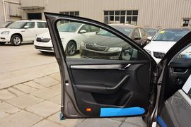 2016款斯柯达明锐1.6L自动智行版