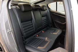 2016款斯柯达明锐1.6L自动智行版