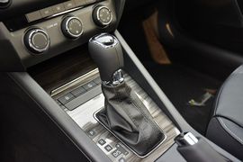 2016款斯柯达明锐1.6L自动智行版