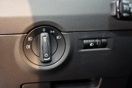 2016款斯柯达明锐1.6L自动智行版