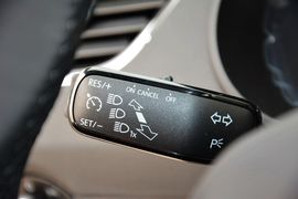 2016款斯柯达明锐1.6L自动智行版