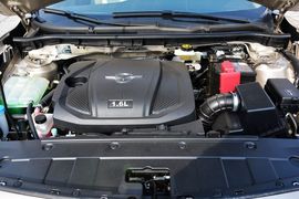 2016款海马福美来1.6L手动品尚型升级版