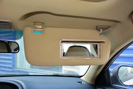 2016款海马福美来1.6L手动品尚型升级版