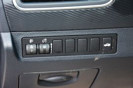 2016款海马福美来1.6L手动品尚型升级版