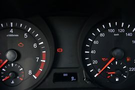 2016款海马福美来1.6L手动品尚型升级版