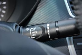 2016款海马福美来1.6L手动品尚型升级版