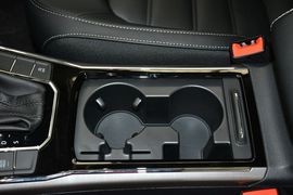 2016款大众帕萨特280TSI