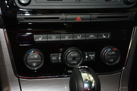 2016款大众帕萨特280TSI