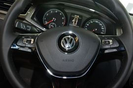 2016款大众帕萨特280TSI