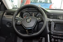 2016款大众帕萨特280TSI