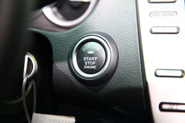 2010款马自达睿翼轿跑车上市现场实拍