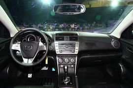 2010款马自达睿翼轿跑车上市现场实拍