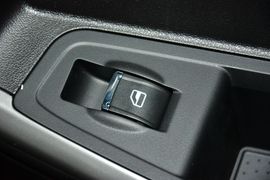 2016款奇瑞瑞虎5