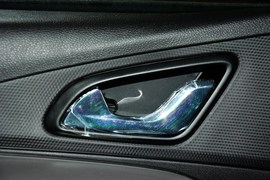 2016款奇瑞瑞虎5