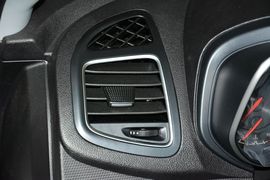 2016款奇瑞瑞虎5