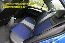 2010款东南菱悦CVT风采版试驾