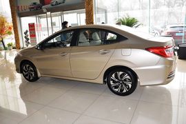 2016款本田凌派1.8L