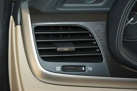 2016款本田凌派1.8L