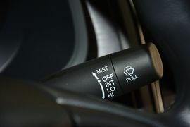 2016款本田凌派1.8L