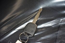 2016款北汽制造战旗