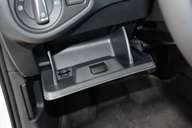 2016款大众高尔夫1.4TSI自动豪华型