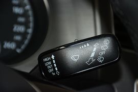 2016款大众高尔夫1.4TSI自动豪华型