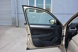 2016款大众全新宝来1.6L手动舒适型