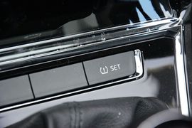 2016款大众全新宝来1.6L手动舒适型
