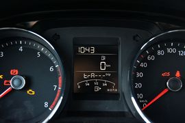 2016款大众全新宝来1.6L手动舒适型