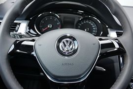 2016款大众全新宝来1.6L手动舒适型